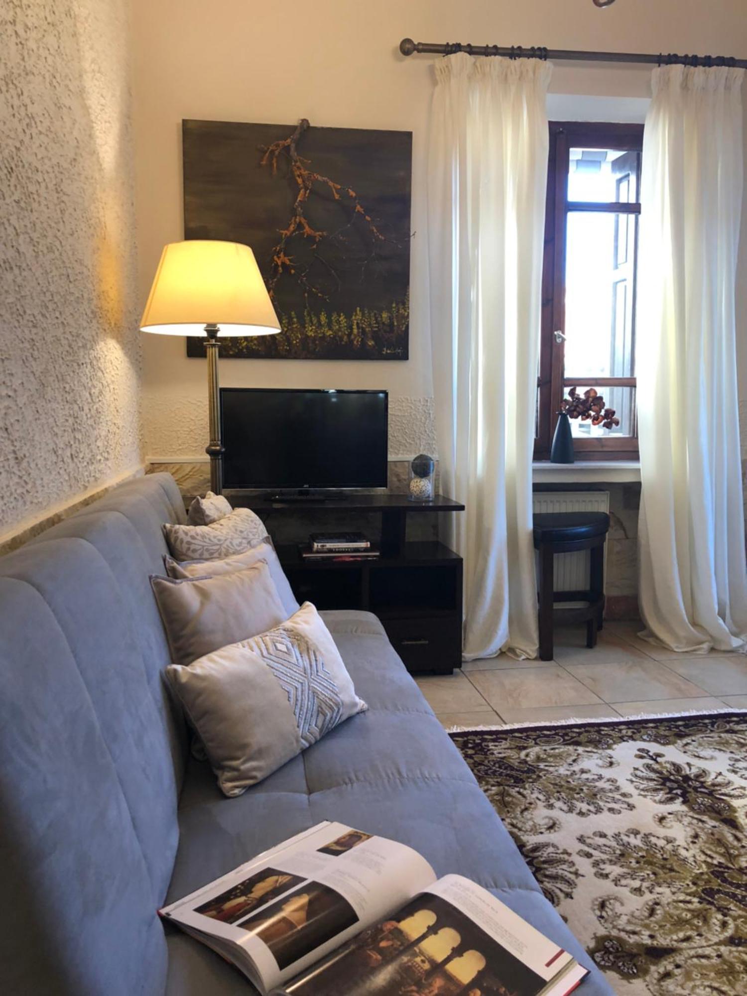Porfyra Deluxe Apartment *